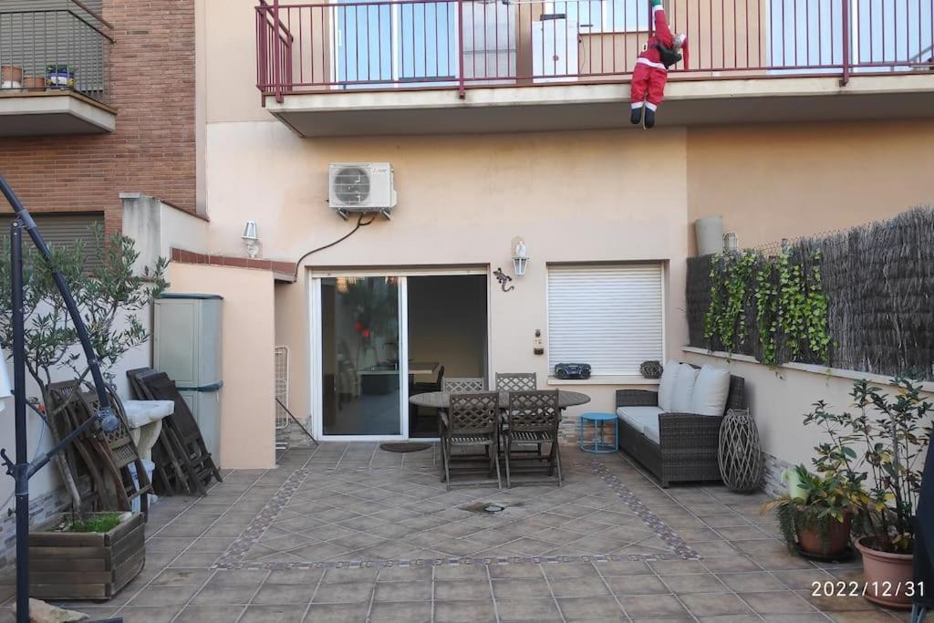 Apartment Precioso Con Magnifico Patio. Sant Feliu de Llobregat