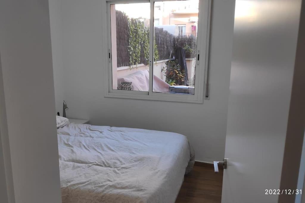 Apartment Precioso Con Magnifico Patio. Sant Feliu de Llobregat